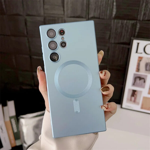 Matte Magnetic Case for Samsung Galaxy S21–S25