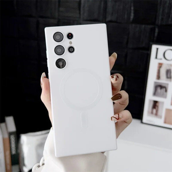 Matte Magnetic Case for Samsung Galaxy S21–S25